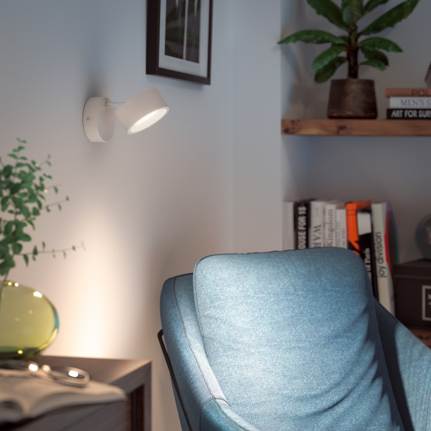 Philips - LED spotlight LED/5,5W/230V vit