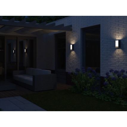 Philips - Utomhus vägglampa  med sensor  BRIDGE 1xE27/15W/230V IP44