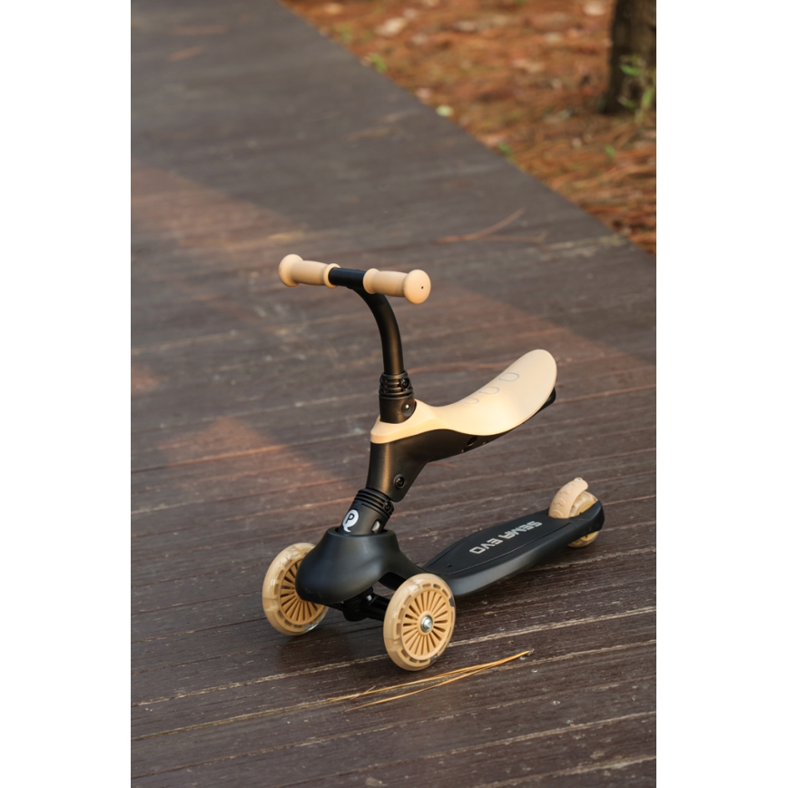 QPlay - Barn sparkcykel 05.01.2001 SEMA beige