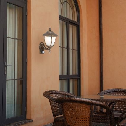 Rabalux 7836 - Utomhus Väggbelysning med sensor MADRID 1xE27/60W/230V IP43 guld