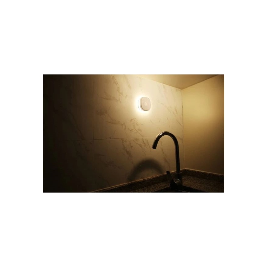 LED nattlampa med sensor LED/0,45W/3xAAA 3000K vit