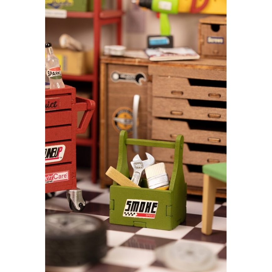 RoboTime - Miniatyrhus Garage 2xAAA
