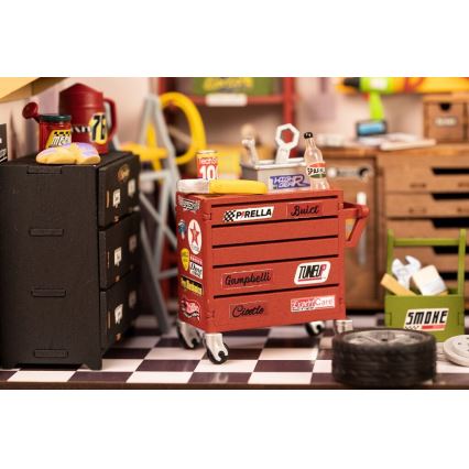 RoboTime - Miniatyrhus Garage 2xAAA