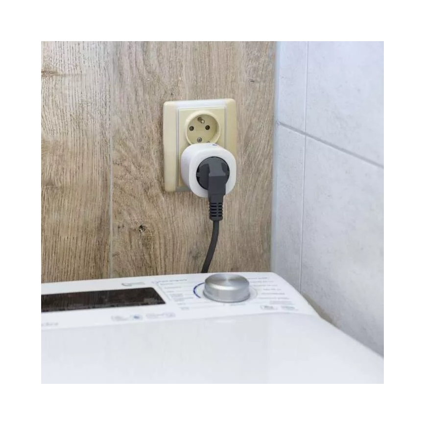 Smart kontakt GoSmart 3680W/230V/16A Wi-Fi Tuya