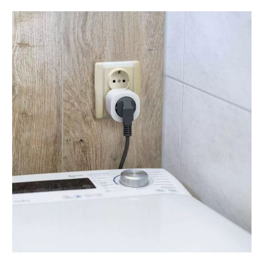 Smart kontakt SCHUKO GoSmart 3680W/230V/16A Wi-Fi Tuya
