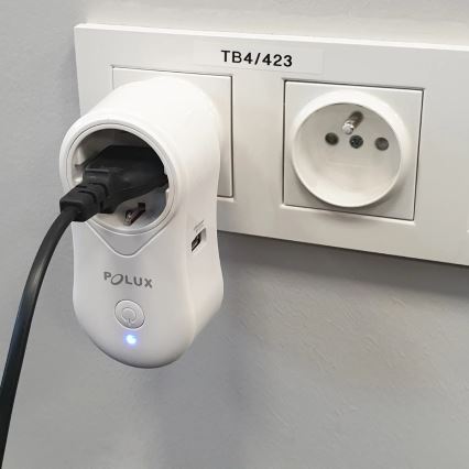 Smart kontakt SMART 3400W/230V Wi-Fi Tuya + USB SCHUKO