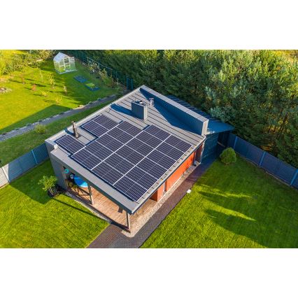 Solcellspanel RISEN 400Wp svart ram IP68 halvskuren