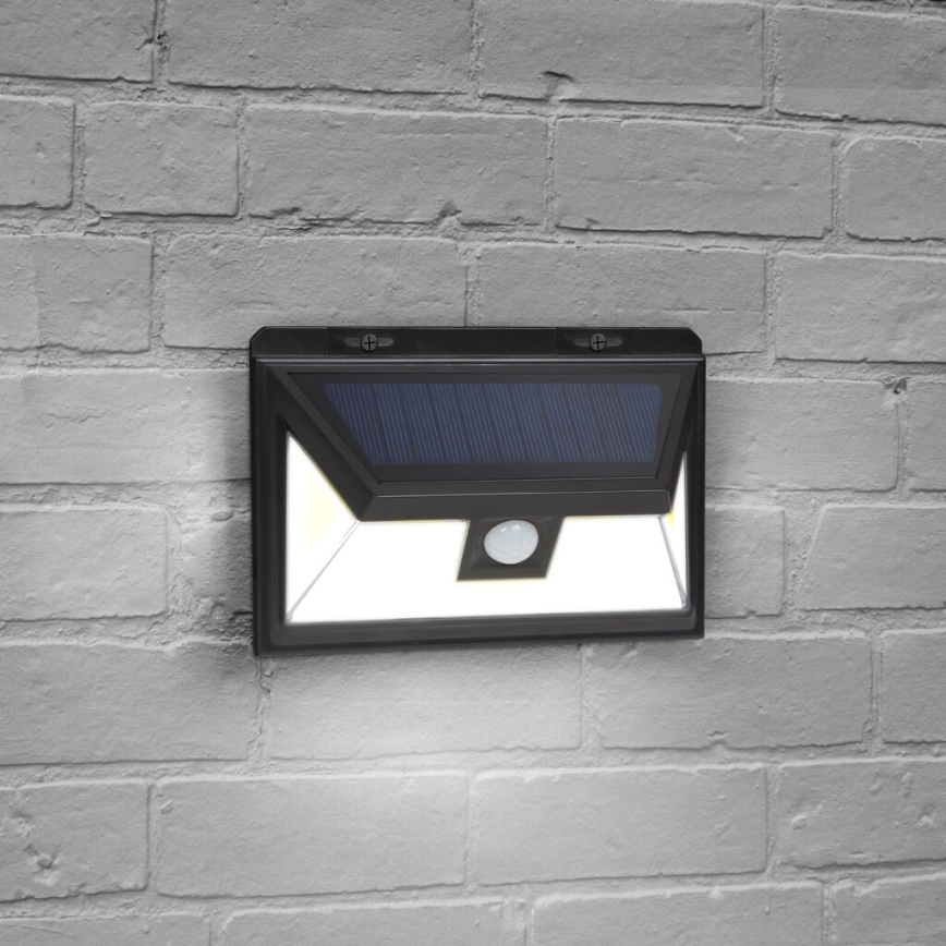 sol vägglampa med sensor  LED/5W/5,5V IP65