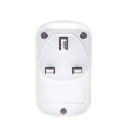 Reseadapter för UK 230V 2x USB-A + 1x USB-C