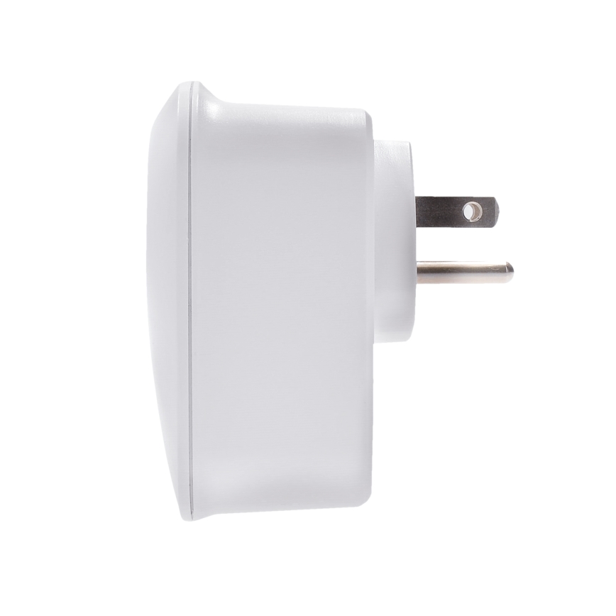 Reseadapter för USA 230V 2x USB-A + 1x USB-C