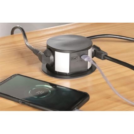 Solight PP100USBC-B - Uttagspelare för bordsskiva 3x230V + 2xUSB svart