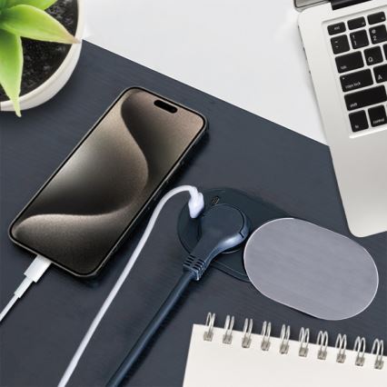 Inbyggd uttag 1Z + USB A+C