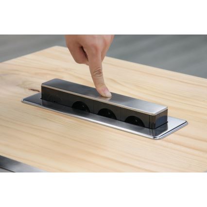 Uttagspelare för bordsskiva 3x230V + USB-A + USB-C