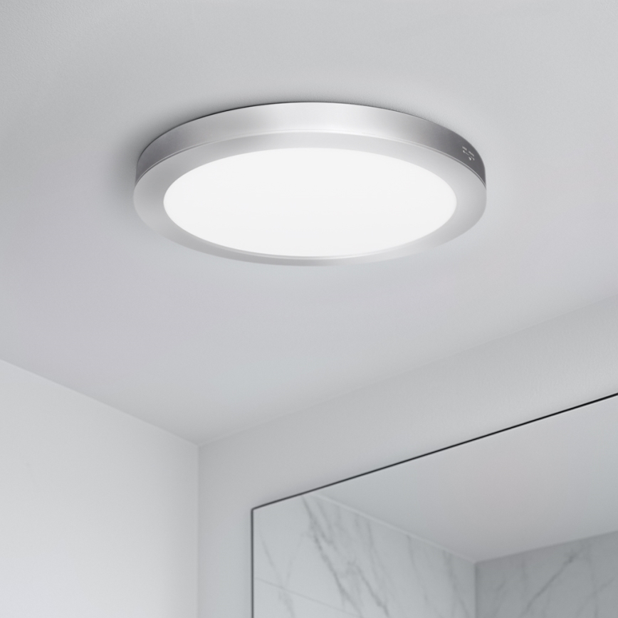 LED ytmonterad/infälld panel 2-i-1 18W/230V 3000/4000/6000K Ø 22,5 cm IP54 silver