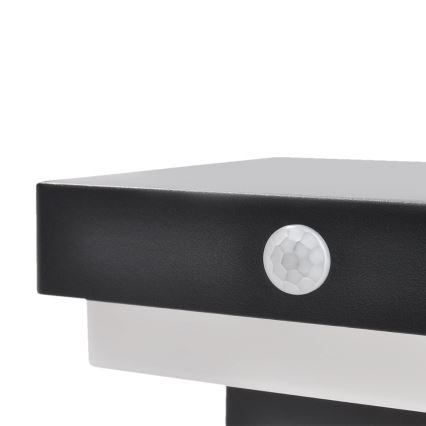 LED Solcellsvägglampa med rörelse- och skymningssensor PALERMO LED/5W/3,7V 2000 mAh IP54 svart