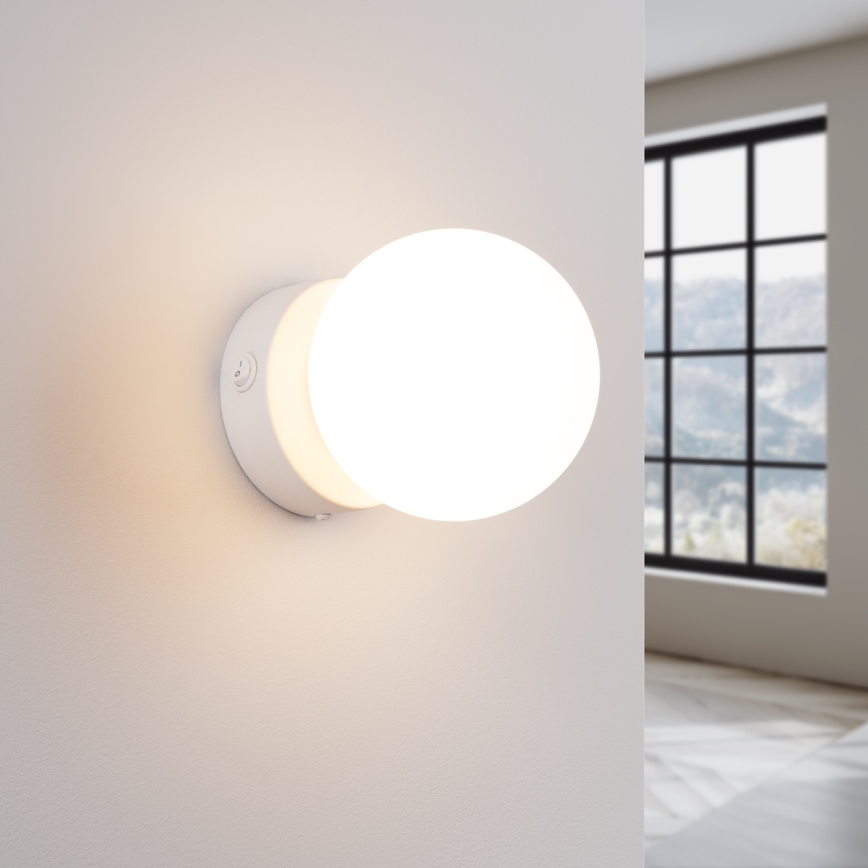 Vägglampa YOLI 1xG9/8W/230V vit