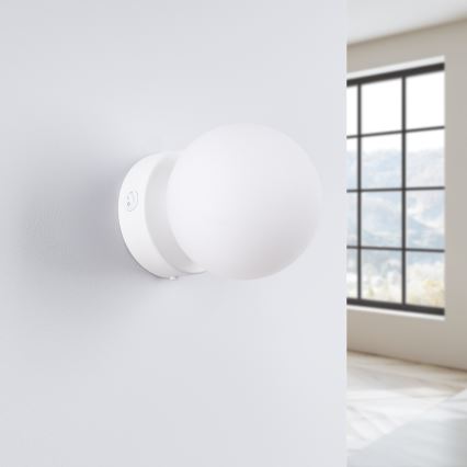 Vägglampa YOLI 1xG9/8W/230V vit