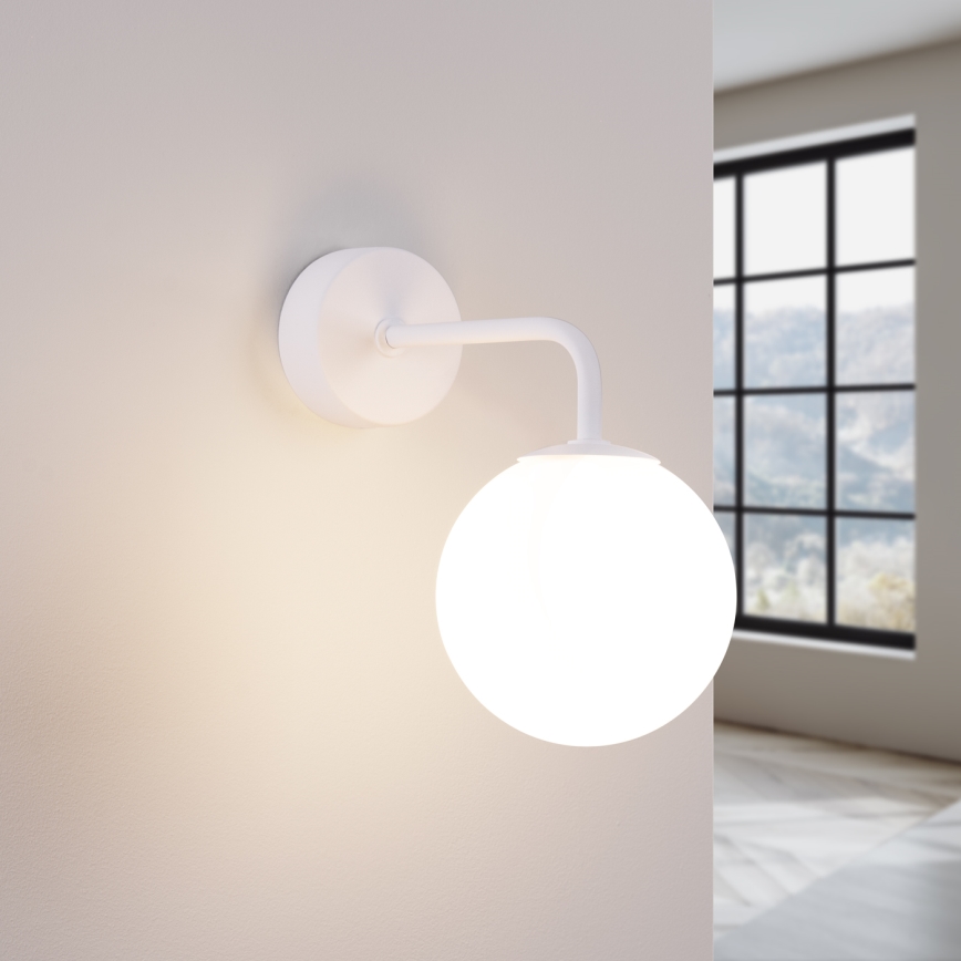 Vägglampa ASTRAL 1xG9/8W/230V vit