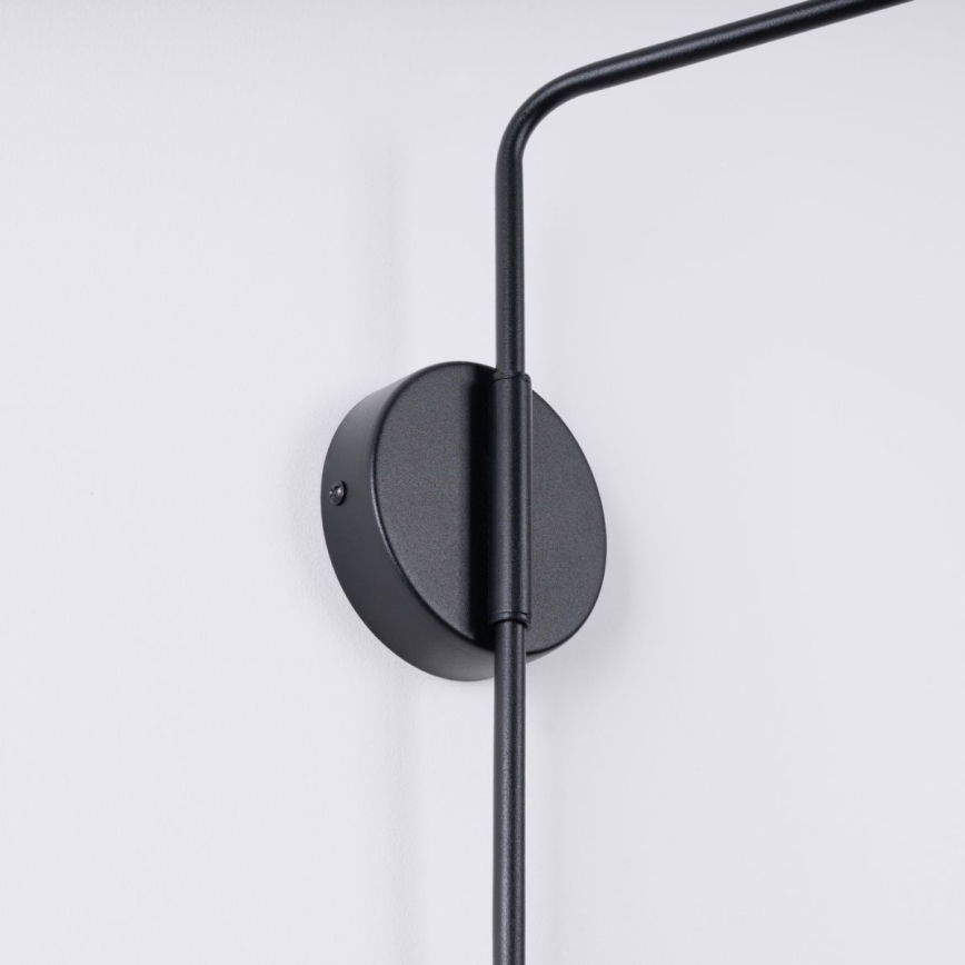 Vägglampa NOX 1xE14/10W/230V svart