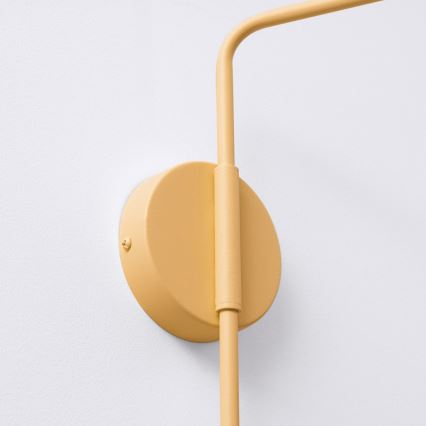 Vägglampa NOX 1xE14/10W/230V guld