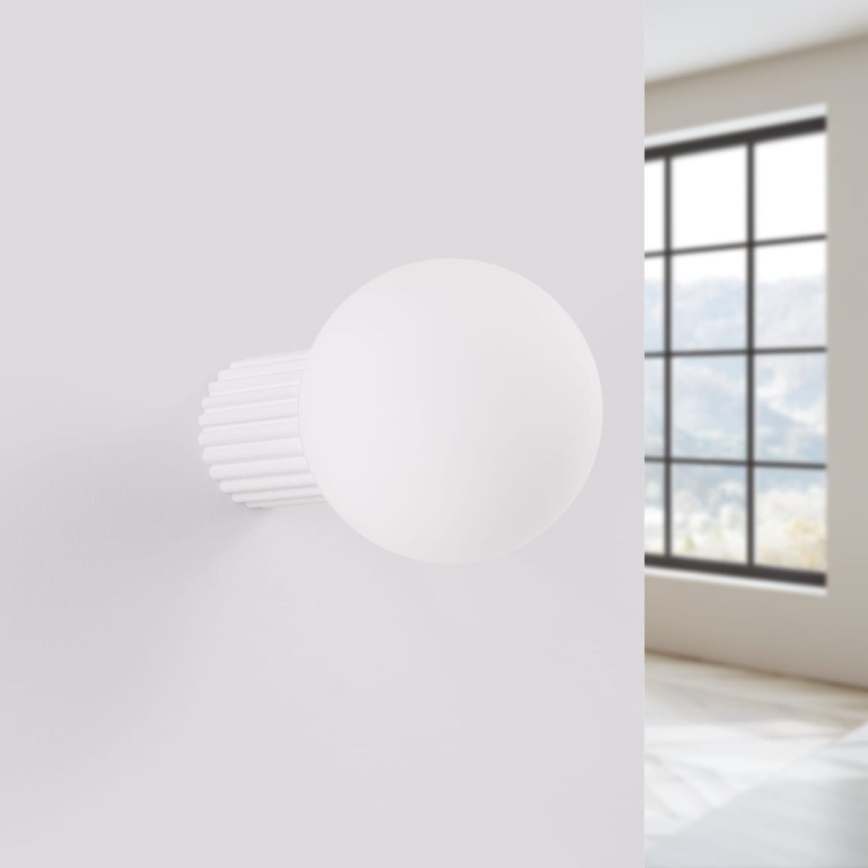 Vägglampa för badrum HALO 1xG9/8W/230V diameter 12 cm IP44 vit
