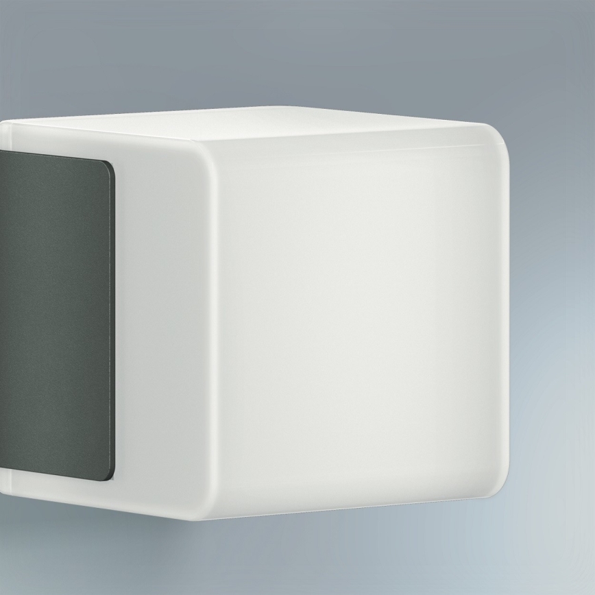 Steinel 055516 – LED Utomhusbelysning med Rörelsedetektor L 835 LED/9.5W/230V IP44