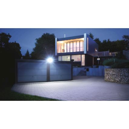 Steinel 068097 - LED strålkastare XLED PRO 240 LED/19,3W/230V IP44 3000K svart