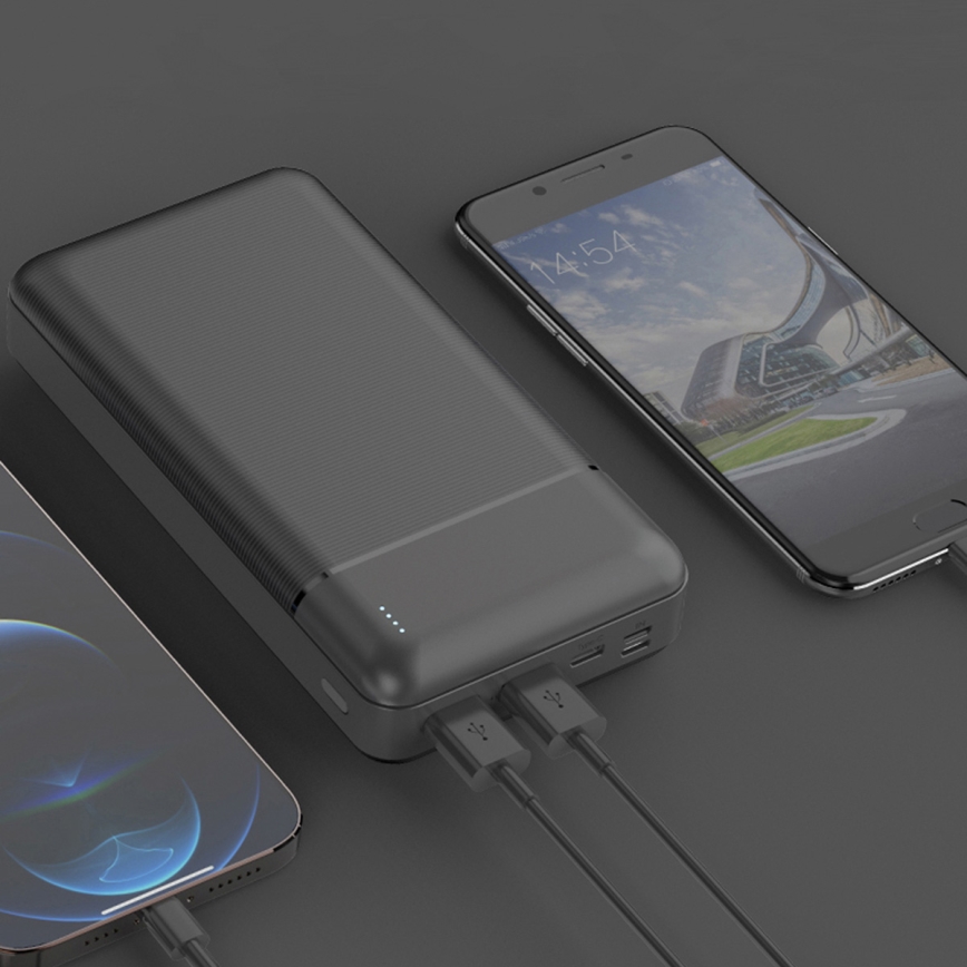 Strömbank 30000 mAh 3,7V svart
