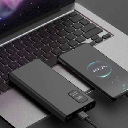 Strömbank med LED display kraftleverans  10000 mAh 3,7V svart