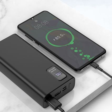 Strömbank med LED display  kraftleverans 20000 mAh 3,7V svart
