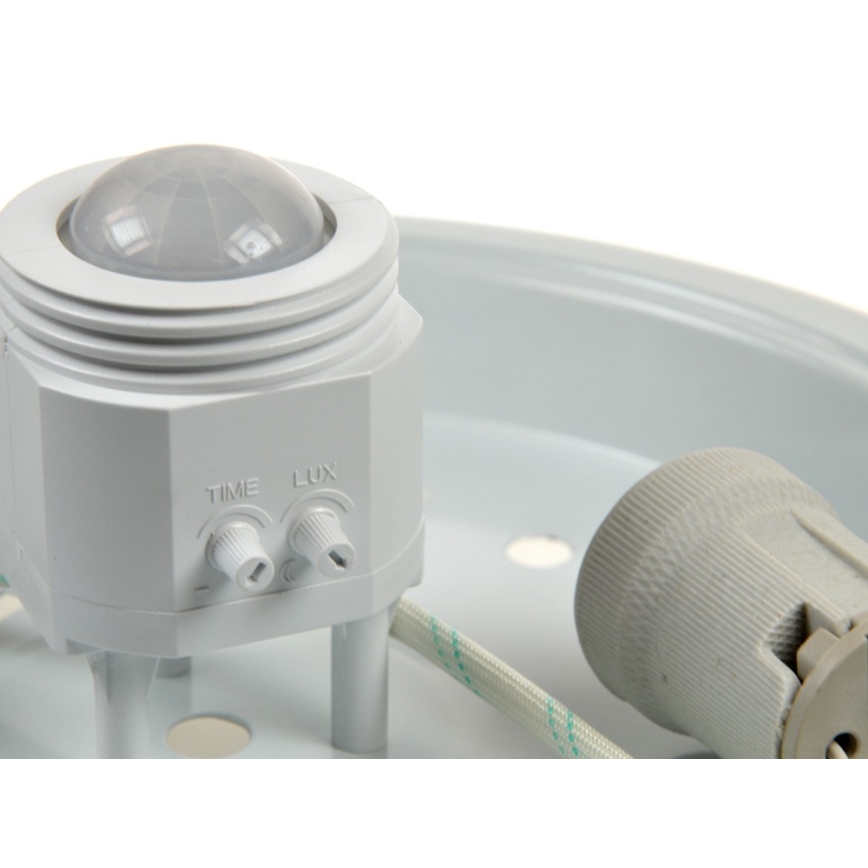 Takbelysning med sensor PLAFON 2xE27/80W/230V