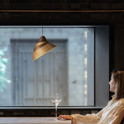 Takpendel i massivt trä med sladd 1xE27/60W/230V Ø 33 cm – ek/valnöt/gummiträ