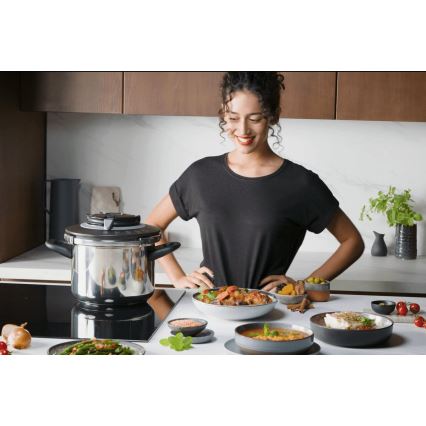 Tefal - Tryckkokare 8 l CLIPSO+ CHEF rostfritt stål