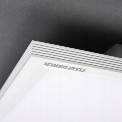 Telefunken 301506TF - LED RGBW Ljusreglerad panel LED/18W/230V 4000K + fjärrkontroll