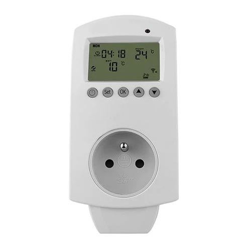 Termostat med 230 V-uttag, Wi‑Fi (Tuya-kompatibel)