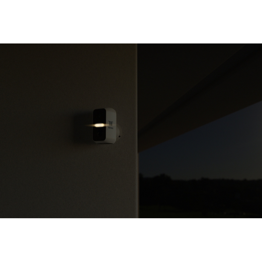 TESLA Smart - Smart utomhuskamera med sensor 2K 1296p 9600 mAh 5V Wi-Fi IP65