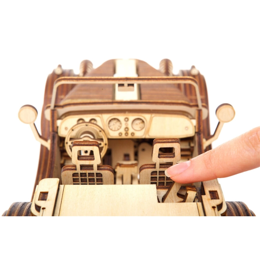 Ugears - 3D Mekaniskt pussel i trä Bil roadster