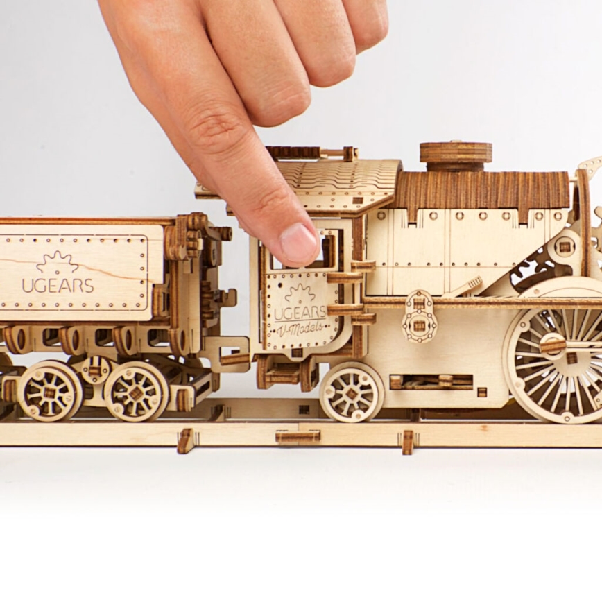 Ugears - 3D Mekaniskt pussel i trä V-Express ånglok med anbud