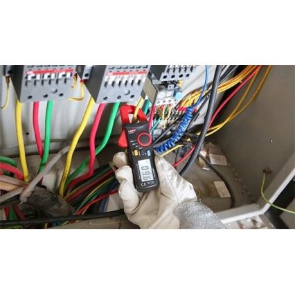 Uni-T - Tångmultimeter 2xAAA