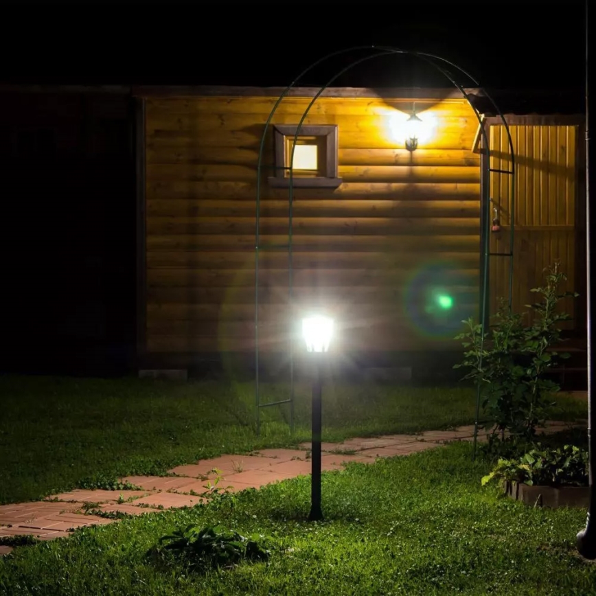 Utomhuslampa 1xE27/40W/230V IP44