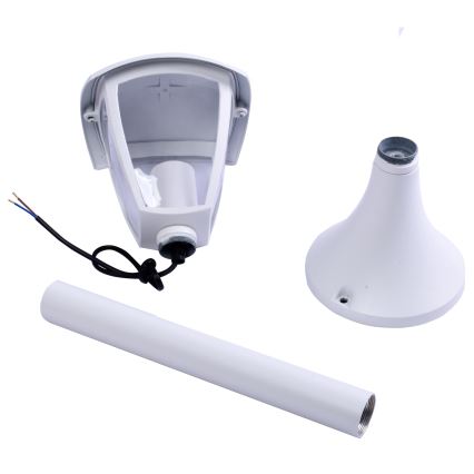 Utomhuslampa FOX 1xE27/40W/230V IP44 vit