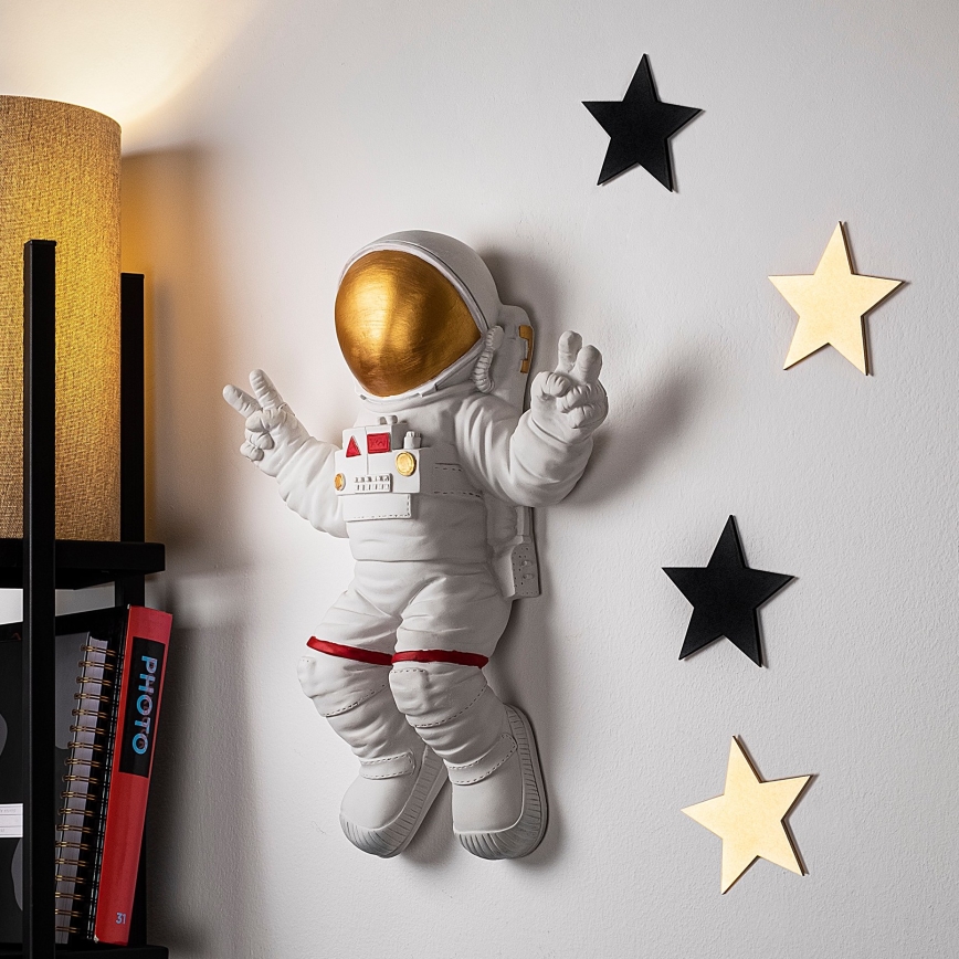 Väggdekoration 47x35 cm astronaut guld