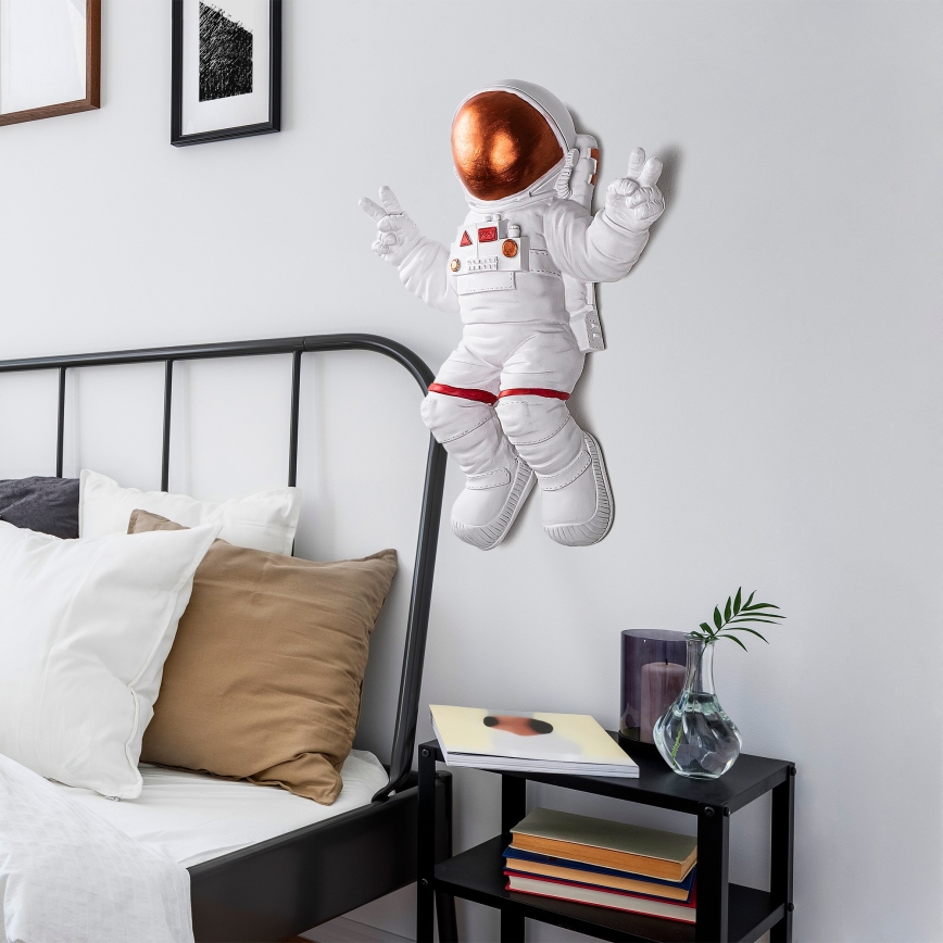 Väggdekoration 47x35 cm astronaut koppar