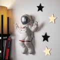 Väggdekoration 47x35 cm astronaut silver