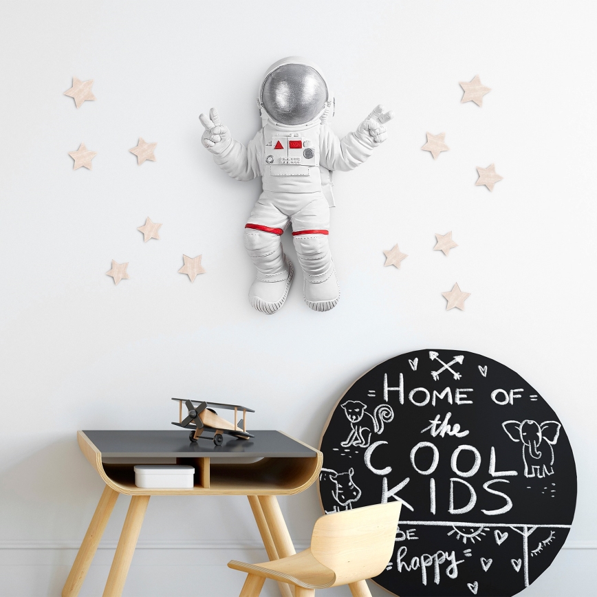 Väggdekoration 47x35 cm astronaut silver