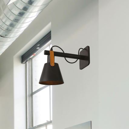 Vägglampa 1xE27/40W/230V svart