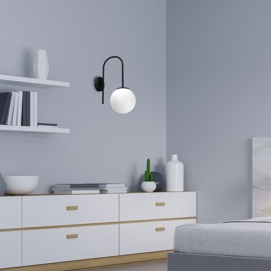 Vägglampa CAMBRIDGE 1xE14/60W/230V svart