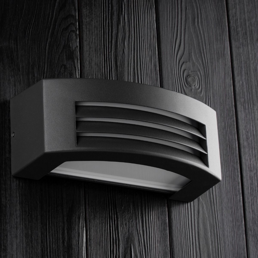 Vägglampa för utomhusbruk 1xE27/14W/230V IP54 svart