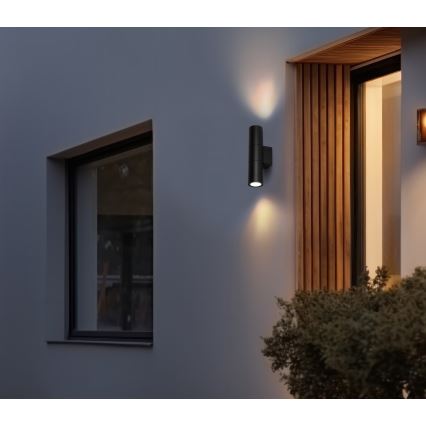 Vägglampa för utomhusbruk 2xGU10/35W/230V IP54 rund svart