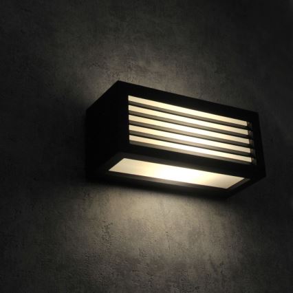 Vägglampa för utomhusbruk OSAKA 1xE27/12W/230V IP54